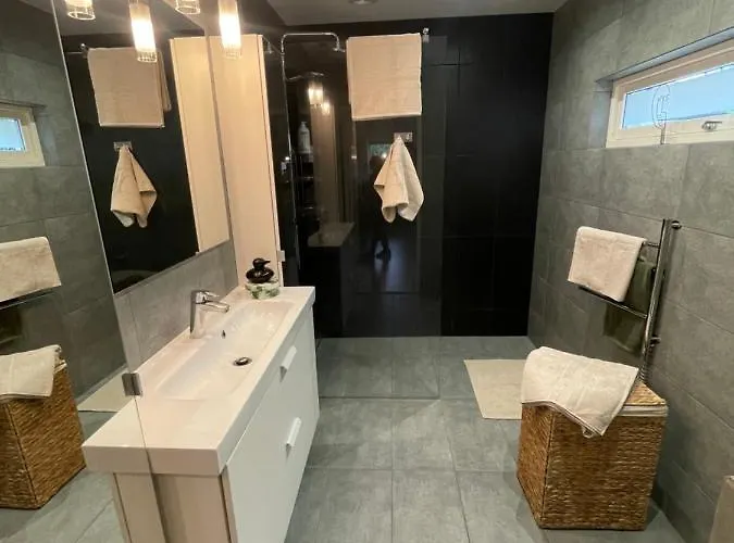 Apartment Sentralt Beliggende Moderne